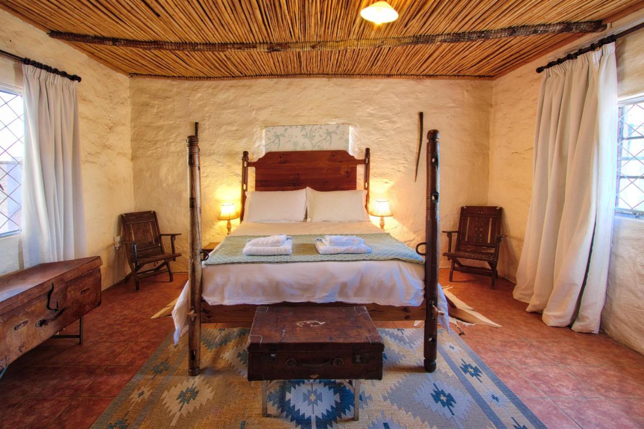 Graaff-Reinet Ironstone Cottage מראה חיצוני תמונה