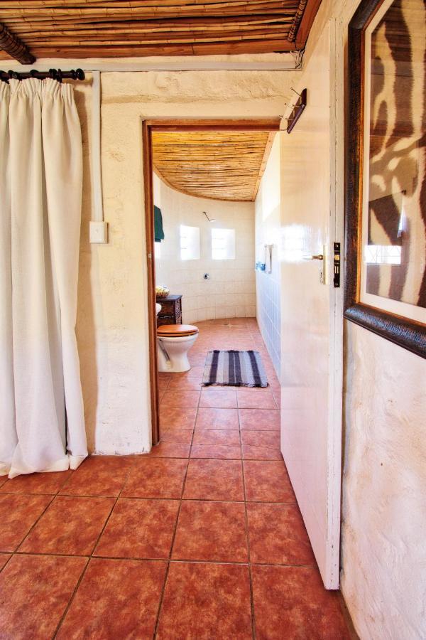 Graaff-Reinet Ironstone Cottage מראה חיצוני תמונה